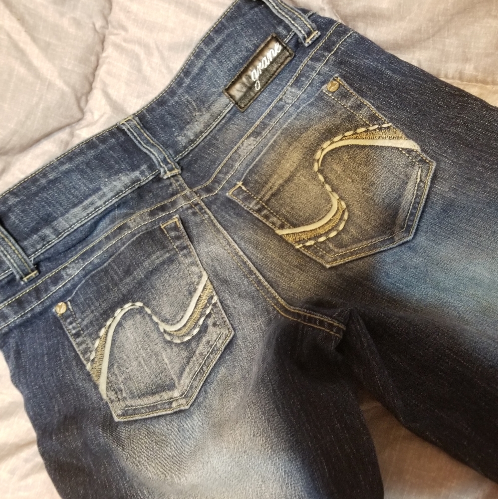 Grane Dark Distressed Denim Jeans
